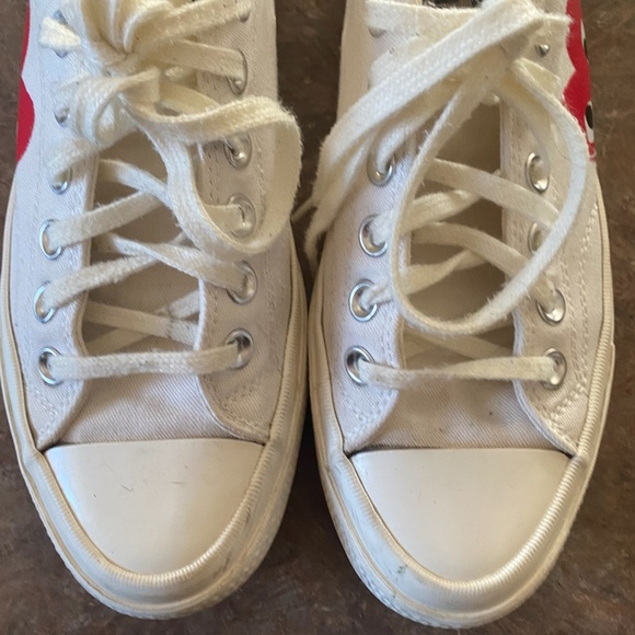 Sneakers - Picture 5 of 7